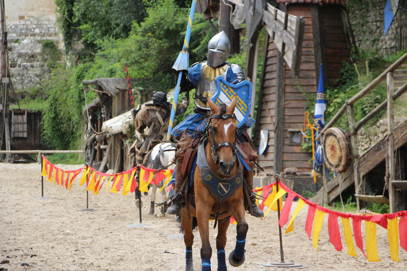 S7-La-Legende-des-Chevaliers--Equestrio.JPG